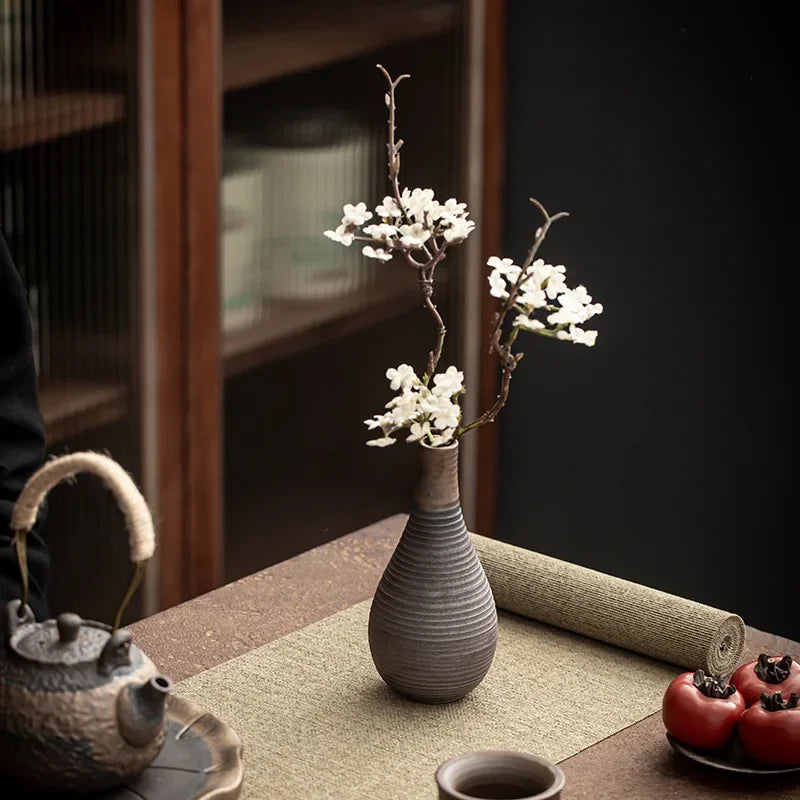 ArteVasa – Handmade Minimalist Ceramic Vases