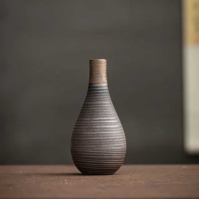 ArteVasa – Handmade Minimalist Ceramic Vases