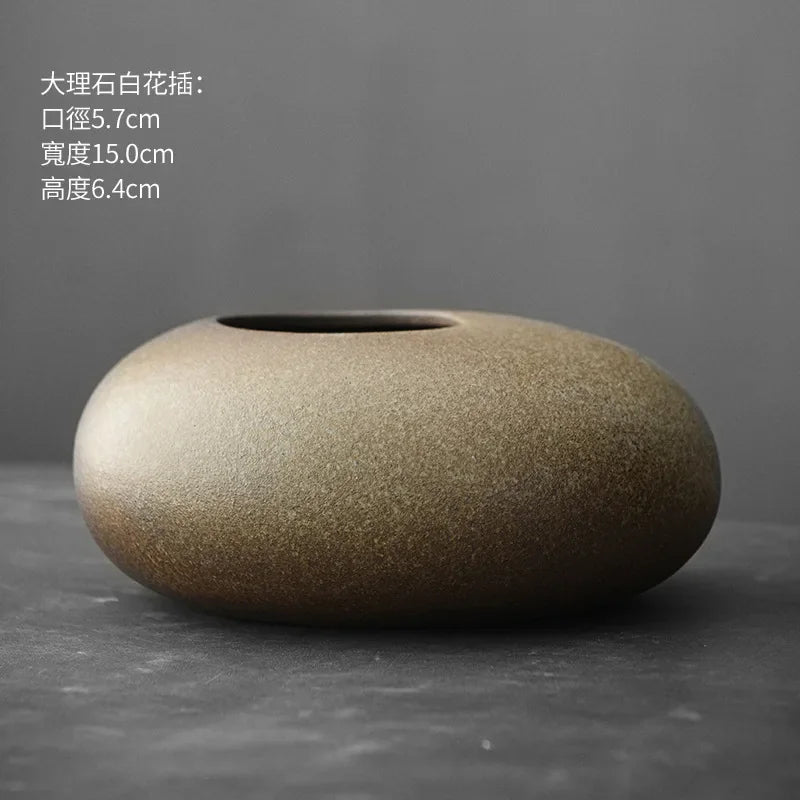 Zen Pebble – Handcrafted Wabi-Sabi Stoneware Vase