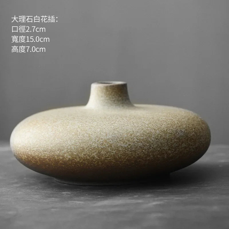 Kyoto Terra – Black Abstract Terracotta Vase