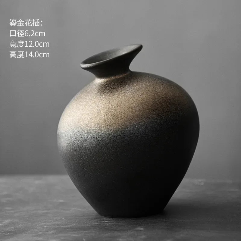 Kuro Terra – Japanese Black Terracotta Art Vase