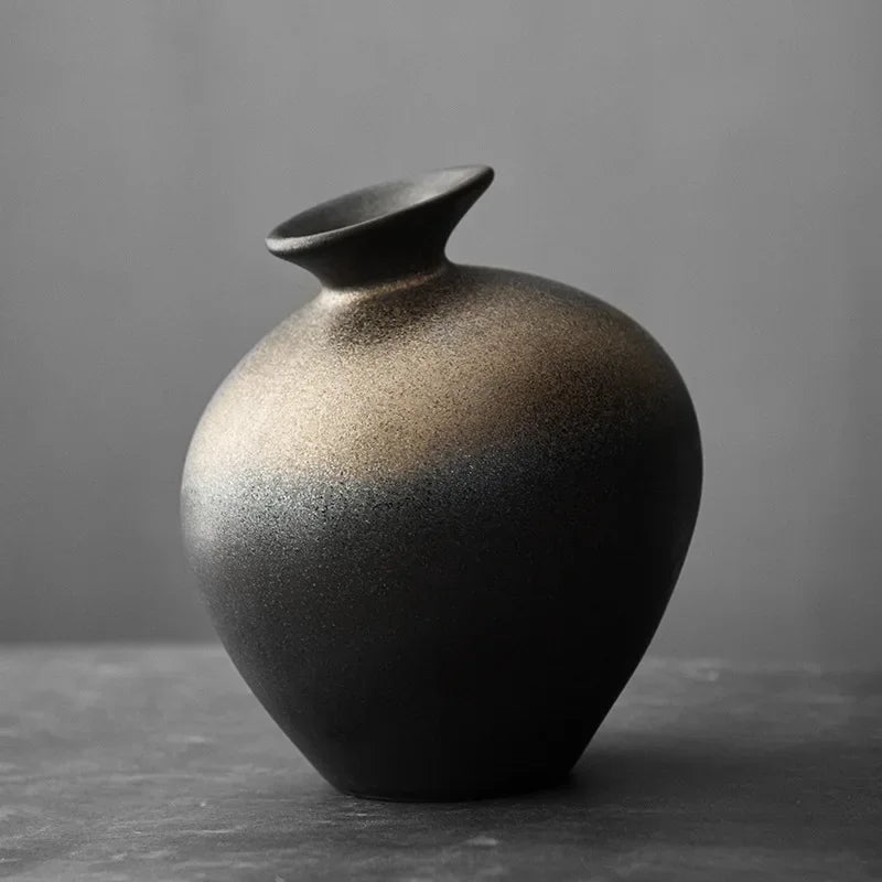 Kuro Terra – Japanese Black Terracotta Art Vase